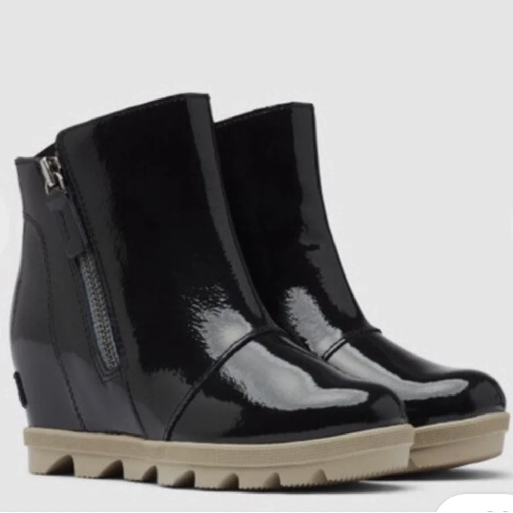 NWT Sorel | Girls Black Shimmer Arctic Zip II  Waterproof Wedge Ankle Boot, sz 4